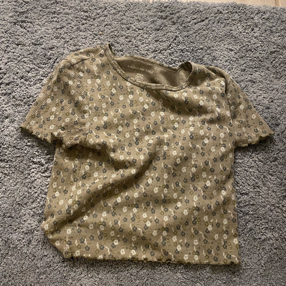 size M, brand : american eagle